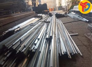 Thép hộp lỗi loại 3 ngắn dài
