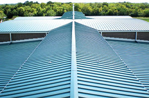 Hướng dẫn chi tiết cách lựa chọn Tôn lợp mái phù hợp