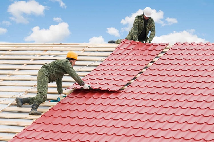 báo giá tôn lợp mái màu đỏ
